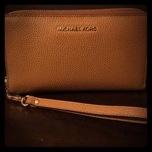 Michael Kors Wristlet